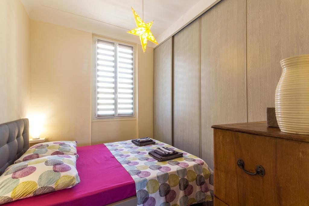 Beautiful Apartment By The Sea Front Niza Exterior foto